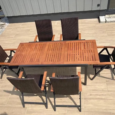 Semesterbostad Mit Privatem Pool *