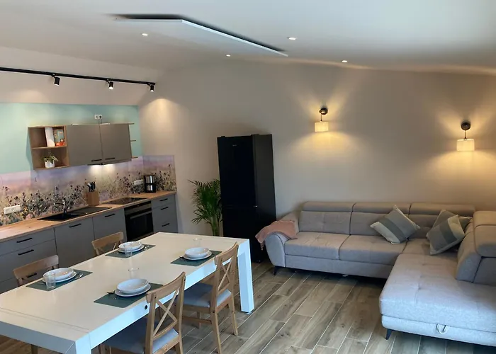 Mit Privatem Pool Ferienhaus *